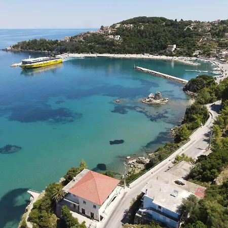 Ξενοδοχείο με διαμερίσματα Valsamis Πόρος